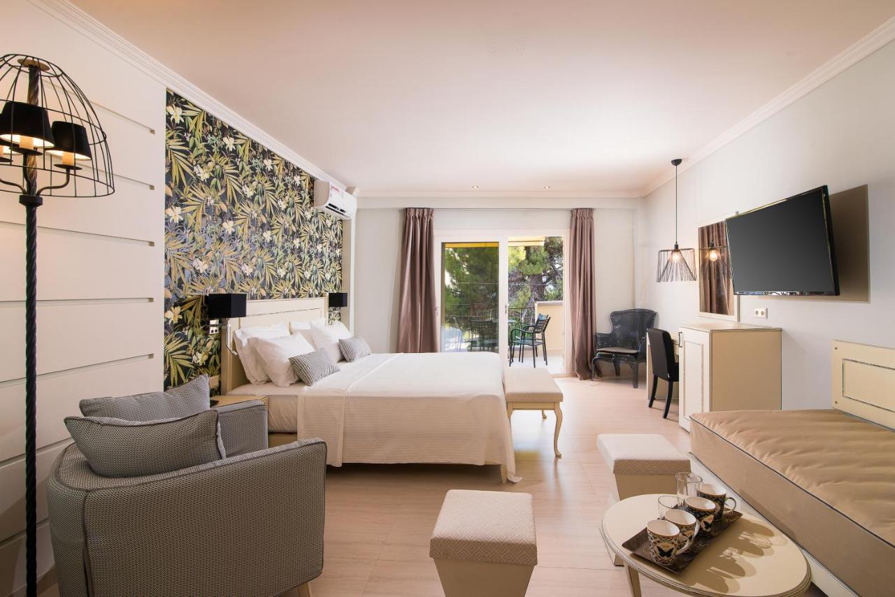 Neikos Mediterraneo Luxury Suites Hanioti Zewnętrze zdjęcie