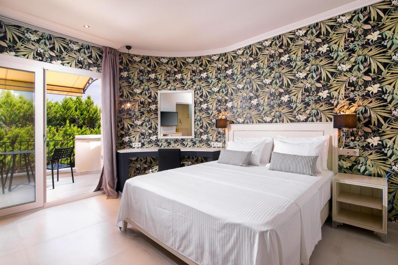 Neikos Mediterraneo Luxury Suites Hanioti Zewnętrze zdjęcie