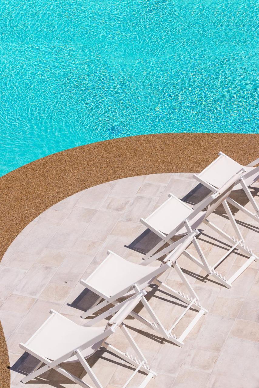 Neikos Mediterraneo Luxury Suites Hanioti Zewnętrze zdjęcie